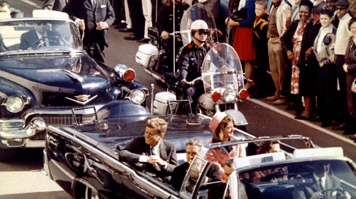 John F Kennedy y Jaqueline Kennedy en Dallas.