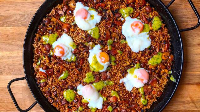 Viva el arroz con cosas (encima)