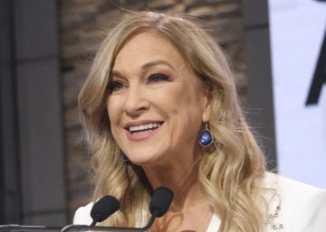 La mujer que pone en apuros a los Grammy horas antes de sus premios