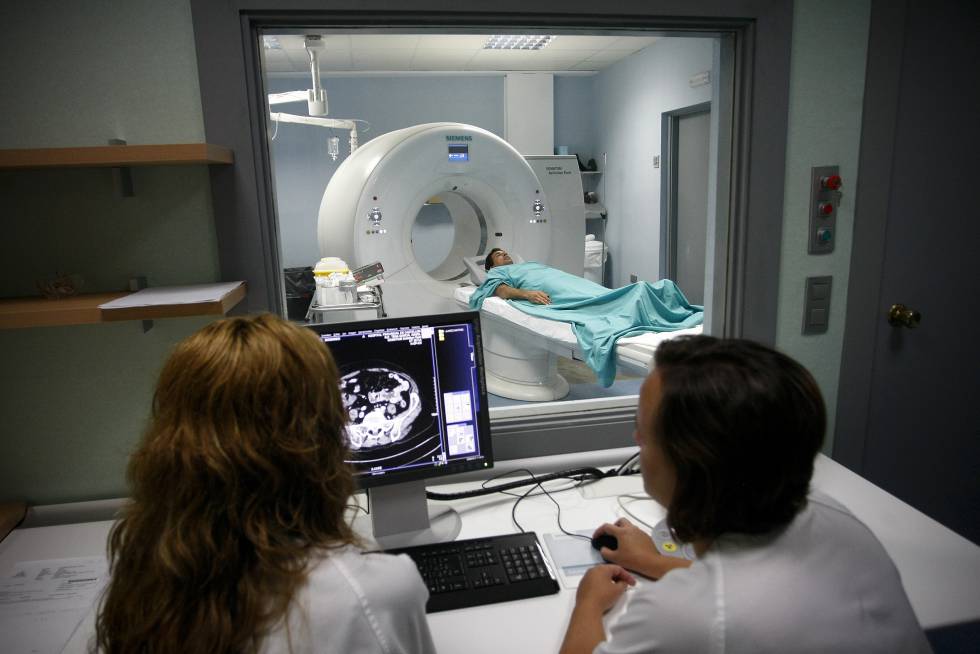 Escáner en la sección de medicina nuclear del hospital Provincial de Castellón.