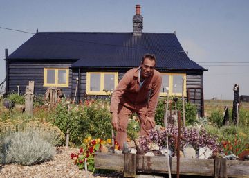 Tilda Swinton quiere recaudar cuatro millones de euros para salvar este jardín junto a una central nuclear