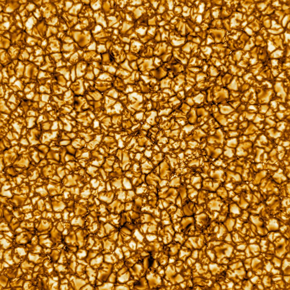 Imagen de un área del Sol de 1,3 millones de kilómetros cuadrados.
