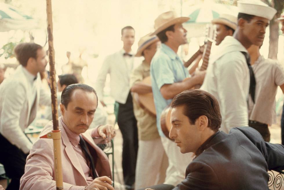 John Cazale y Al Pacino, Fredo y Michael Corleone. Los dos actores tuvieron una férrea y generosa relación de amistad fuera de la pantalla.
