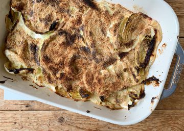 Gratén de col blanca y queso azul