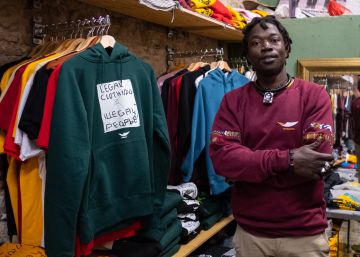 “Somos gente ilegal con ropa legal”