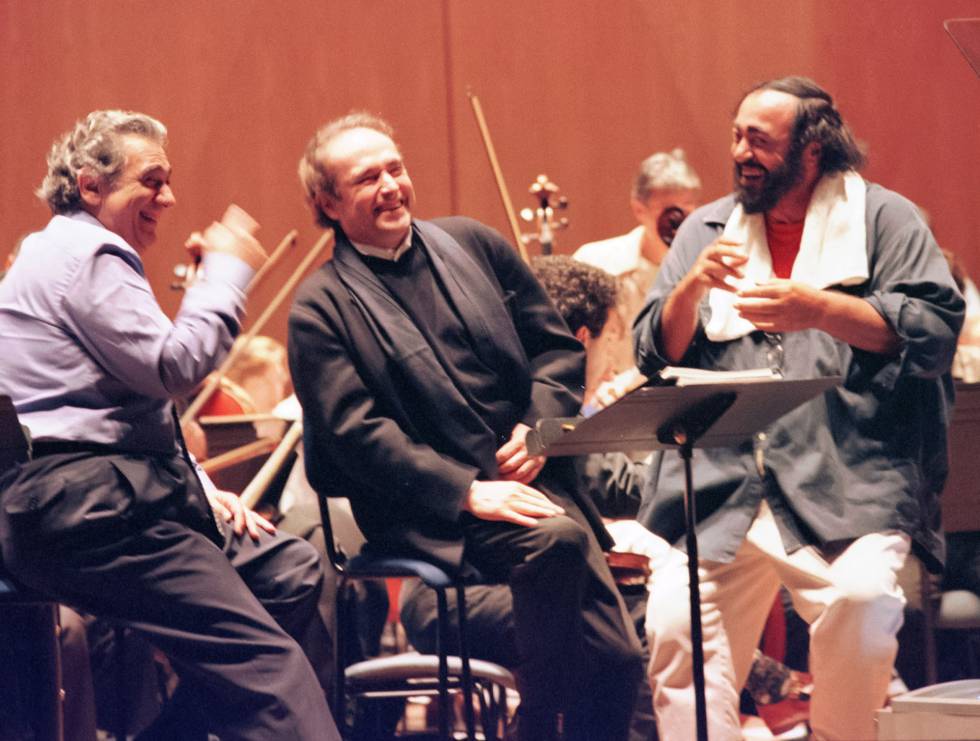Plácido Domingo, a la izquierda, con José Carreras y Luciano Pavarotti, los Tres Tenores.