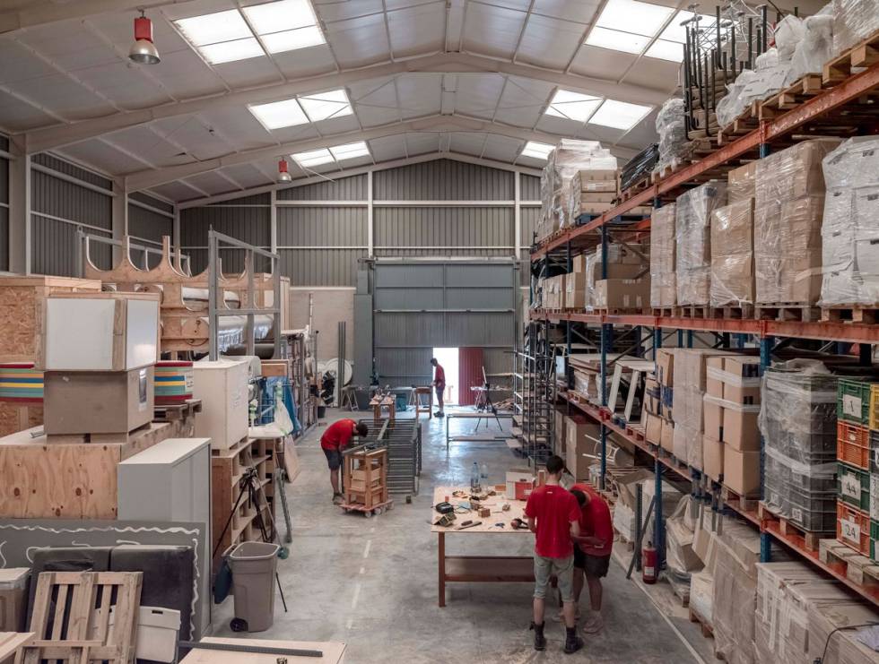 Camper's warehouse in Binissalem during Jorge Penadés' work process.