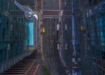 Las calles en EE UU se vacían por la pandemia del coronavirus