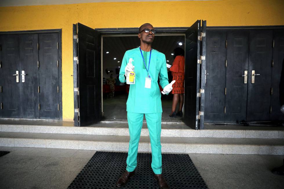 Κορωναϊός στην Αφρική  Την πρώτη περίπτωση της Λιβύης και την κατάσταση έκτακτης ανάγκης στη χώρα που μόλις άφησε πίσω την Έμπολα