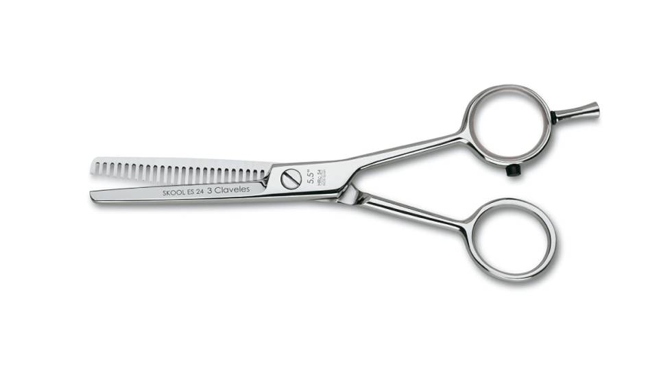 Trucos y productos para cortarse el pelo en casa