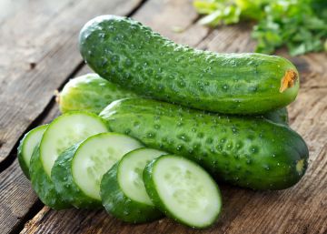 ¿Detox? ¿Antiojeras? Los mitos y beneficios de los pepinos