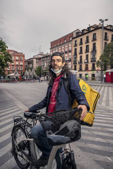 Fernando García, un repartidor muy crítico con las condiciones laborales de los 'riders'.