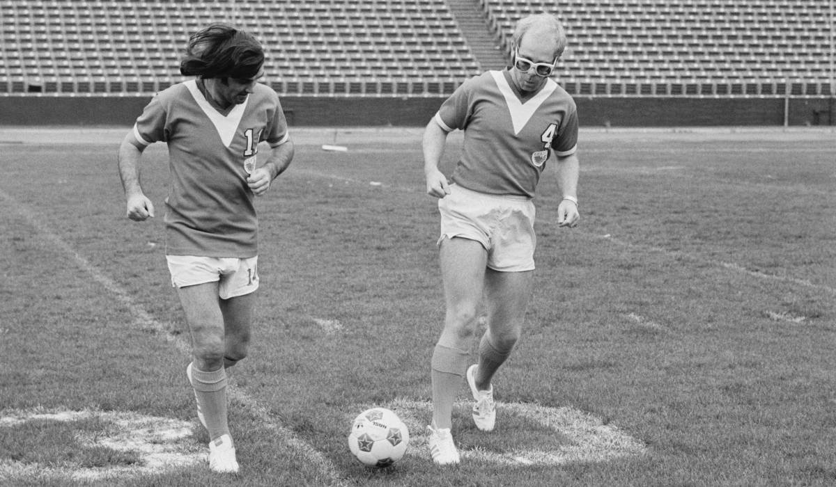 De Cat Power y el boxeo a Fran Nixon y la gimnasia: las mejores canciones sobre deportes (II)