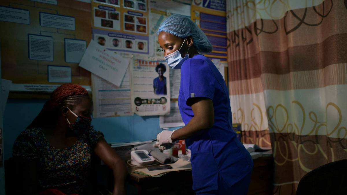 Sanitarios ante las máximas adversidades