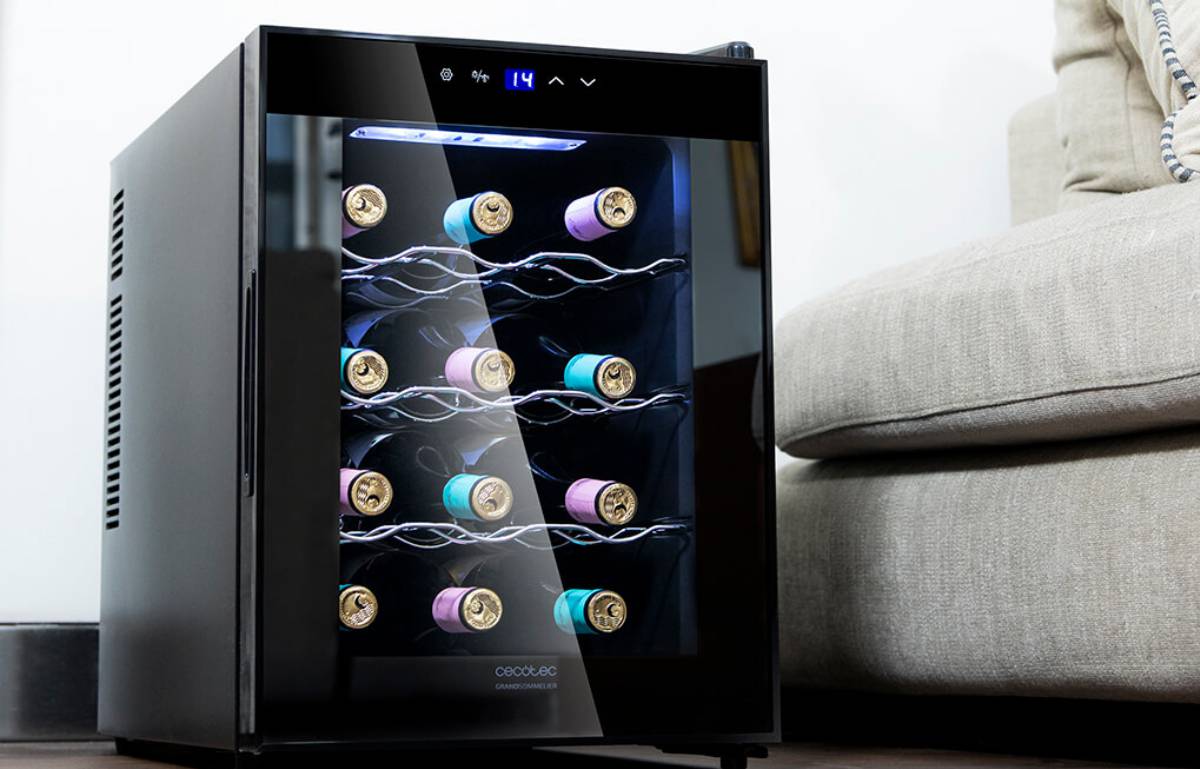 Degusta el vino en las mejores condiciones con esta vinoteca a mitad de precio