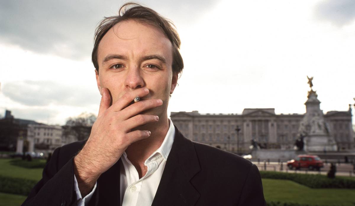 El misterioso Dominic: cómo cabrear a millones de personas por ir a ver a tus padres