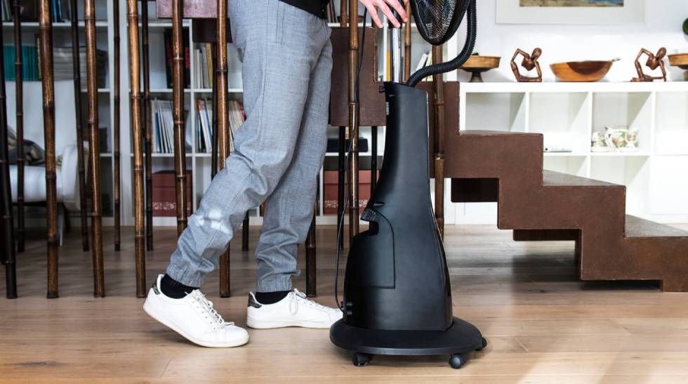 Rebajado al 50 % y con nebulizador: este ventilador es perfecto para refrescarse en interiores y exteriores