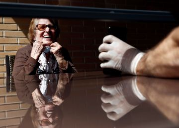 La pandemia agudiza el trato indigno hacia las personas mayores