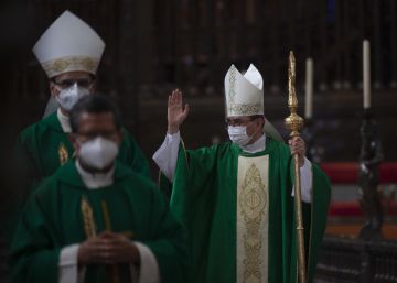 La primera misa de la nueva normalidad en México