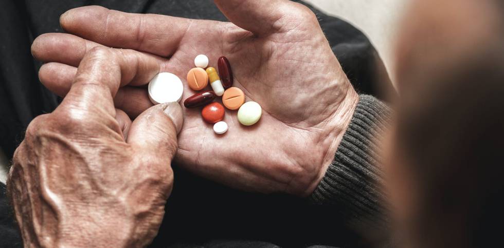 Que Consecuencias Tiene El Exceso Del Consumo De Farmacos En Personas Mayores Blog Sesenta Y Tantos El Pais