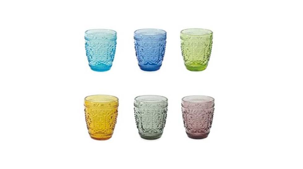 En varios colores y de estilo retro chic: así es el juego de vasos de agua más vendido en Amazon