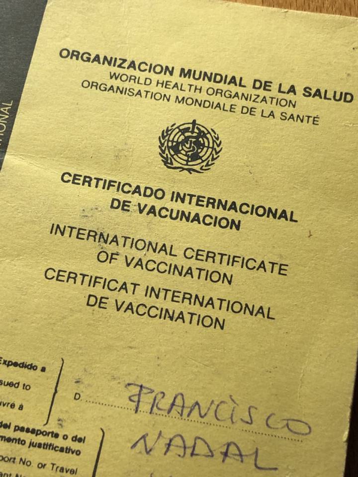 No te olvides el cepillo de dientes... ni la cartilla de vacunación