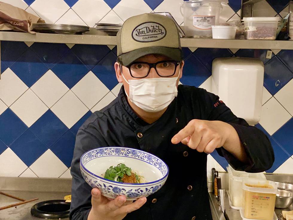 The restless and creative chef Julio, in his restaurant Soy Kitchen. JC CAPEL