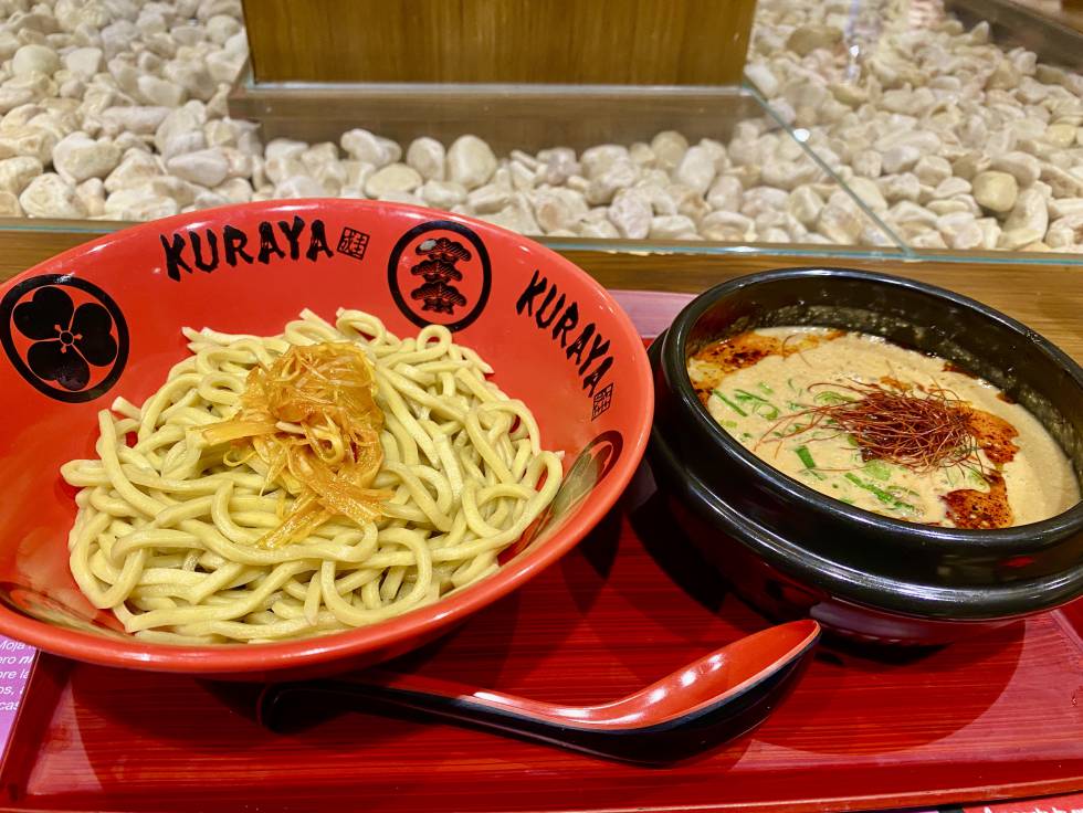 Ramen Tsukumen, at the Kuraya restaurant. JC CAPEL