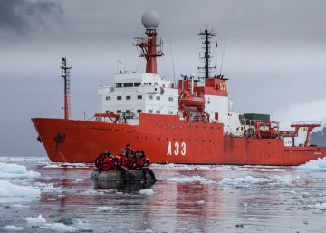 La campaña antártica española, en jaque por el brote de covid-19 en el ‘Hespérides’