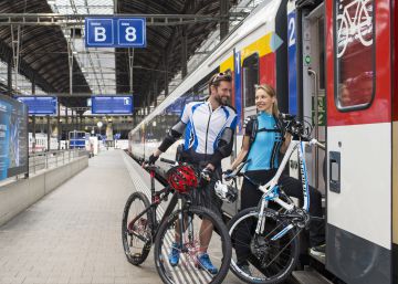 La imposible misión de llevar tu bicicleta a bordo en un tren de Renfe