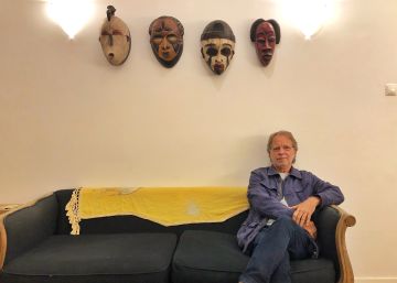 Una tarde con Mía Couto, el gran contador de historias de Mozambique