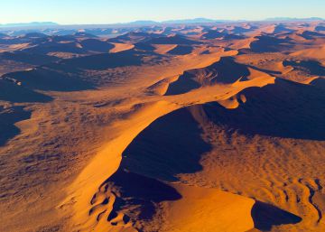 Namibia, el país de las altivas dunas rojas