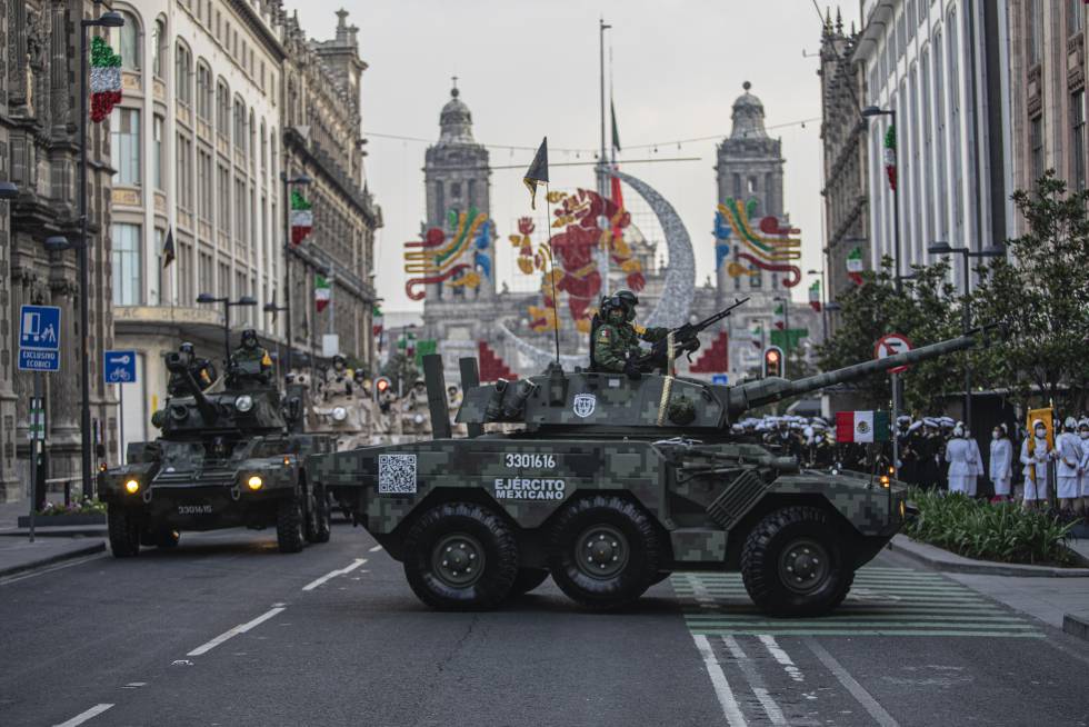 Fotos México retoma el desfile militar Actualidad EL PAÍS