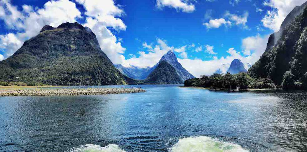 Milford Sound, otro de los lugares espectaculares de la costa Oeste de la isla del Sur.