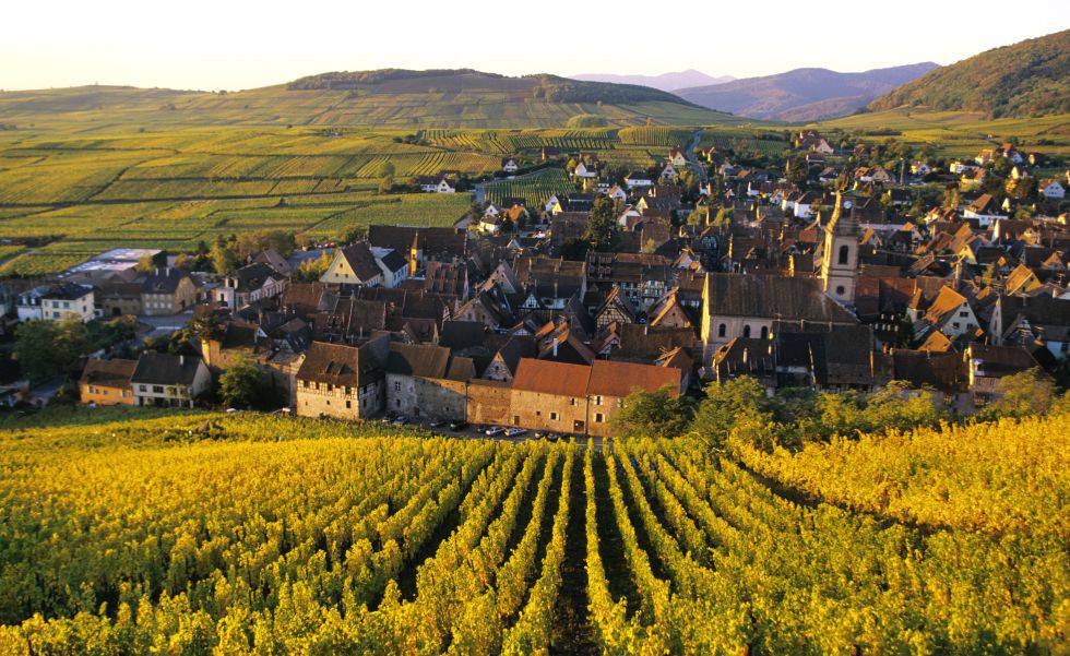 Pueblo de Riquewhir, en la región de Alsacia (Francia).