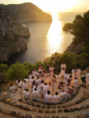 Terraza de la Hacienda Na Xamena, en Ibiza.