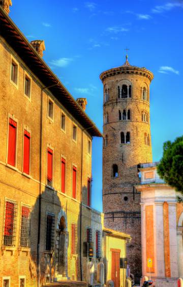 El baptisterio Neoniano de Rávena (Italia).