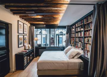 Lo último en París: dormir en una librería