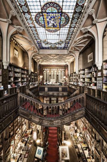 Interior de la librería Lello.