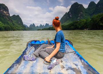 12 aventuras en barco y kayak entre paredes vertiginosas