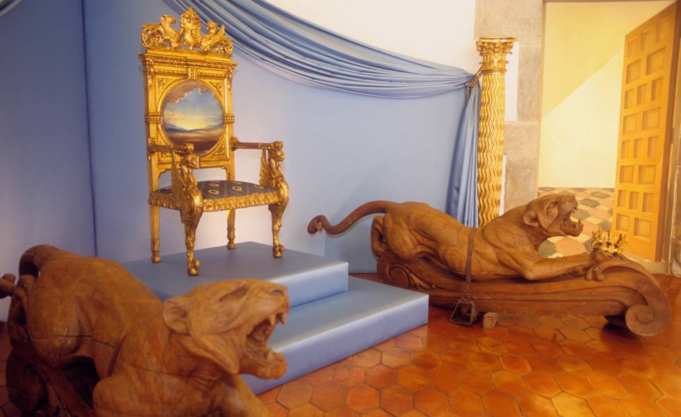 Una de las salas del 'castell ' de Púbol, en Girona.