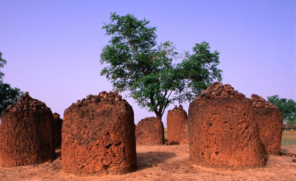 Círculo de piedra Wassu en MacCarthy Island (Gambia).