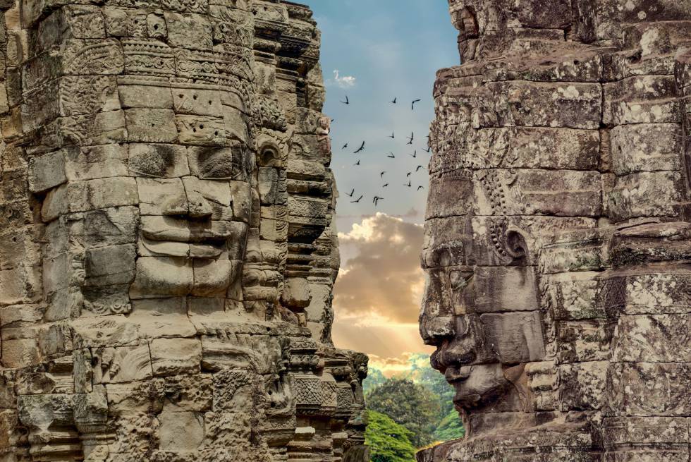 Rostros en el templo de BayÃ³n, en el complejo arqueolÃ³gico de Angkor Thom (Camboya).