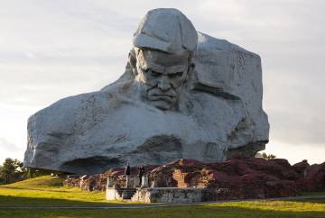 Monumento a las víctimas de la II Guerra Mundial en la fortaleza de Brest, en Bielorrusia.