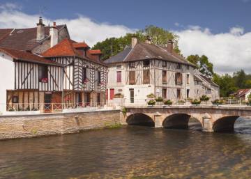 12 pueblos para perderse en Francia