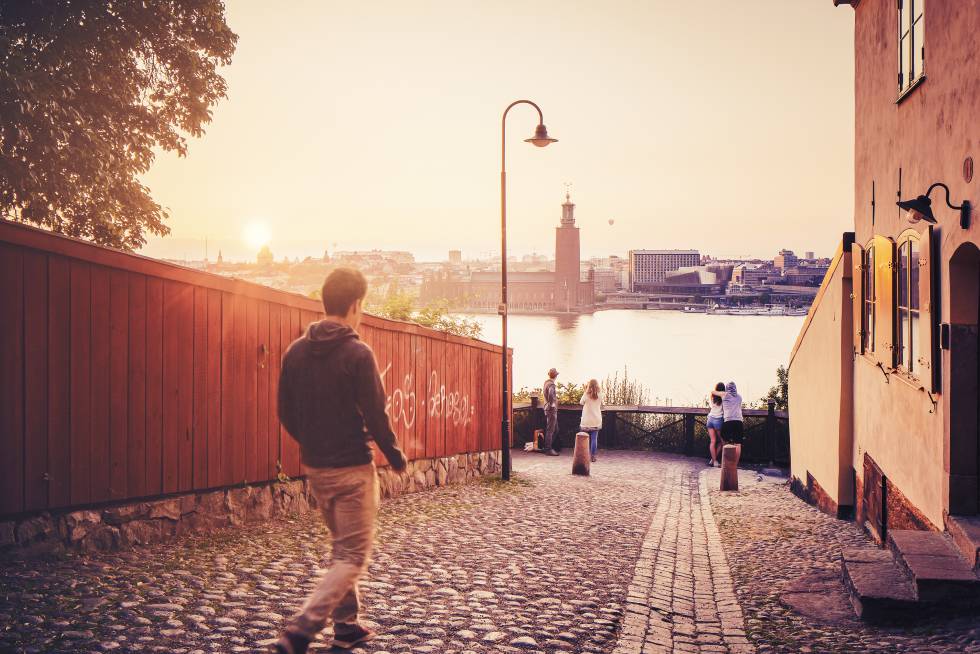 El callejÃ³n de BlecktornsgrÃ¤nd, en el barrio de SÃ¶dermalm de Estocolmo, donde transcurre parte de la trama de la saga 'Millennium', de Stieg Larsson.Â 