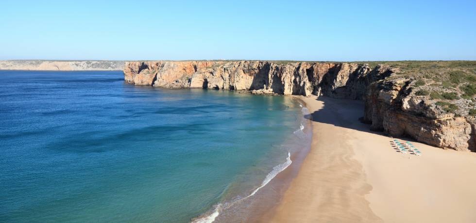 Panorámica de la playa de Beliche, en el Algarve (Portugal).