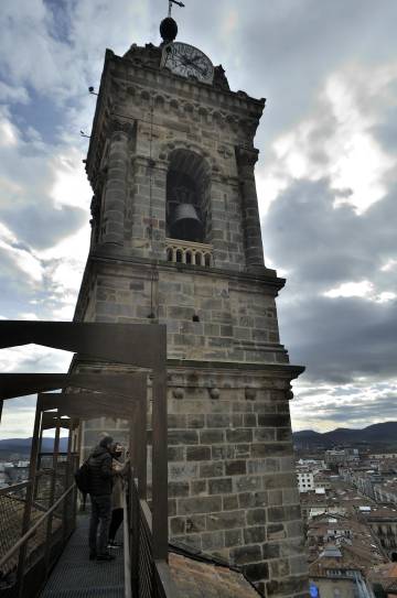La torre de la iglesia de San Vicente.