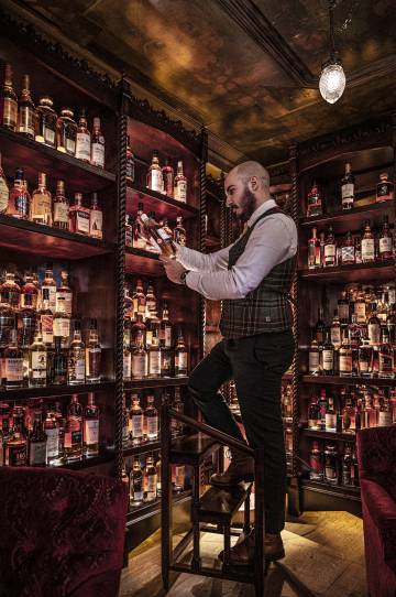 Bertie's Whiskey Bar, a place with more than 400 references of this liquor.
