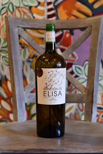 Botella de Canción de Elisa, vino elaborado en una bodega familiar de Santo André de Campo Redondo.
